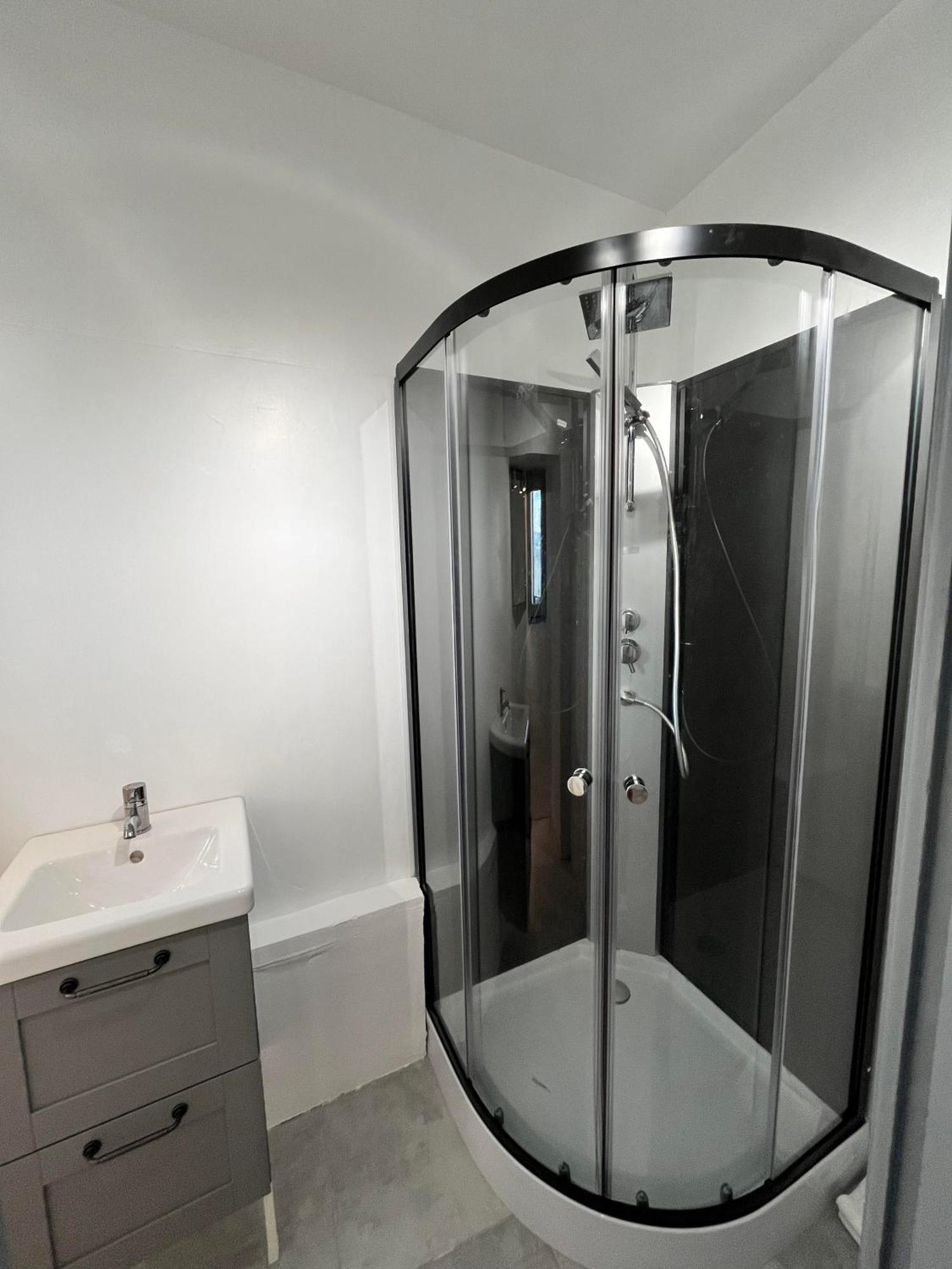 La Tour De Pezene Bed & Breakfast Anduze Room photo